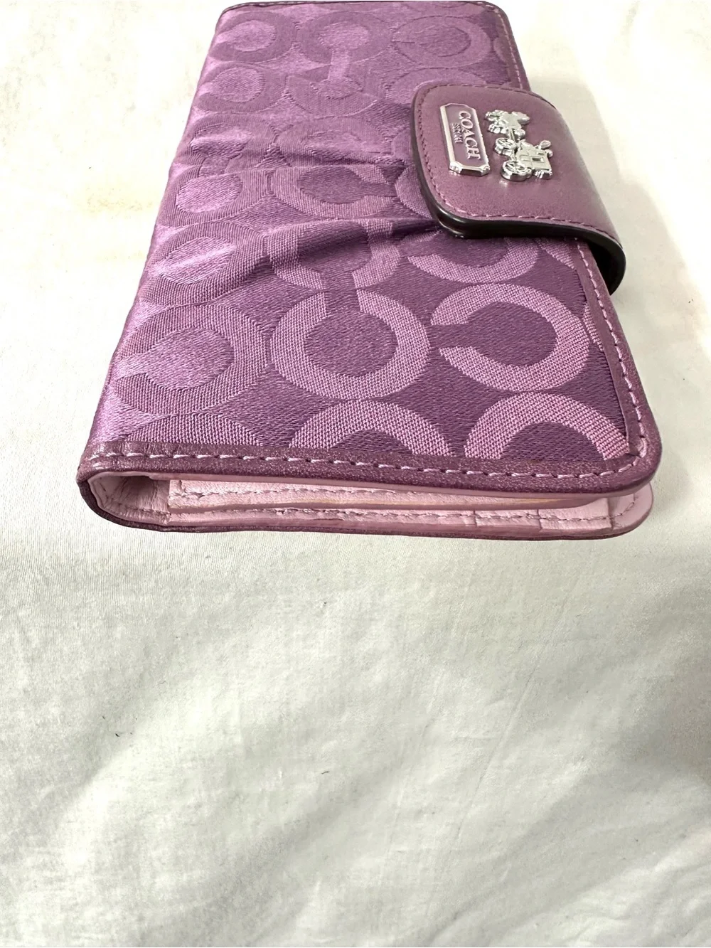 Coach Madison Op Art Slim Envelope Signature Logo Sateen Pleated 41985